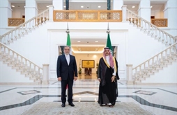 I.R. Iran, Ministry of Foreign Affairs- Iranian Saudi foreign ministers meet in Jeddah